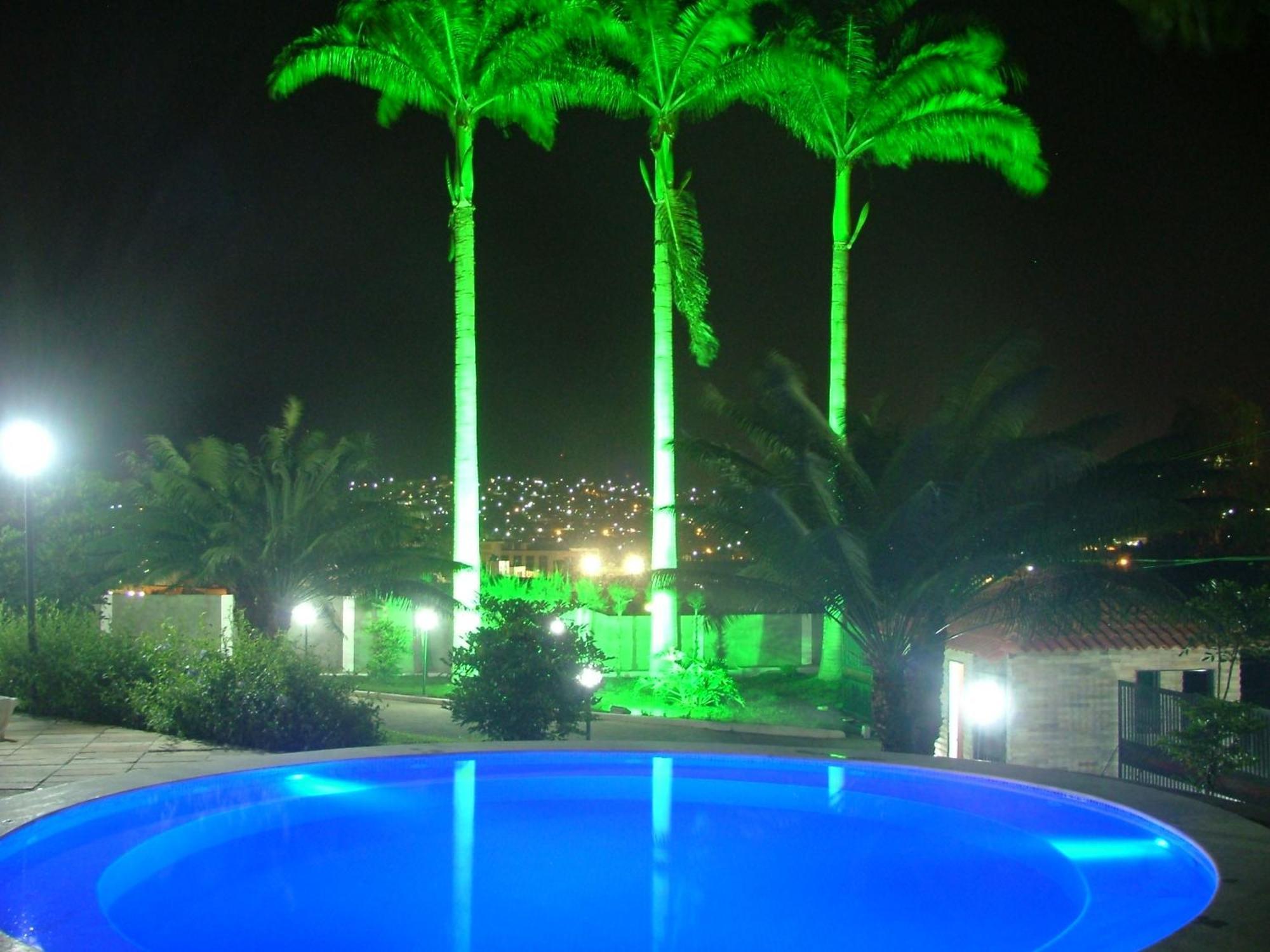 Hotel Tres Palmeiras Gravata (Gravata, Pernambuco)